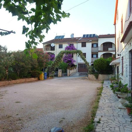 Studio Apartment Ozi Rovinj Exterior foto