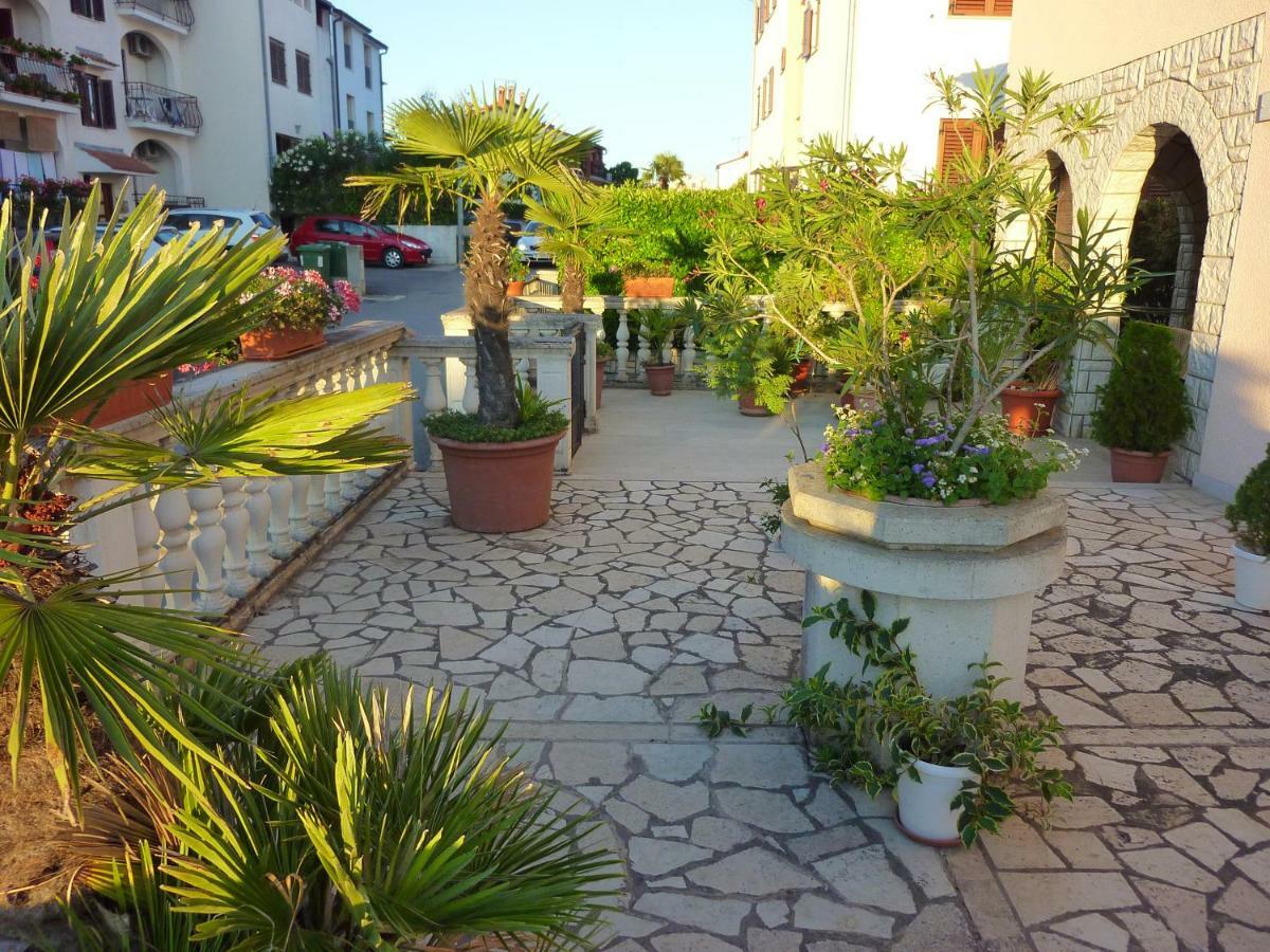 Studio Apartment Ozi Rovinj Exterior foto