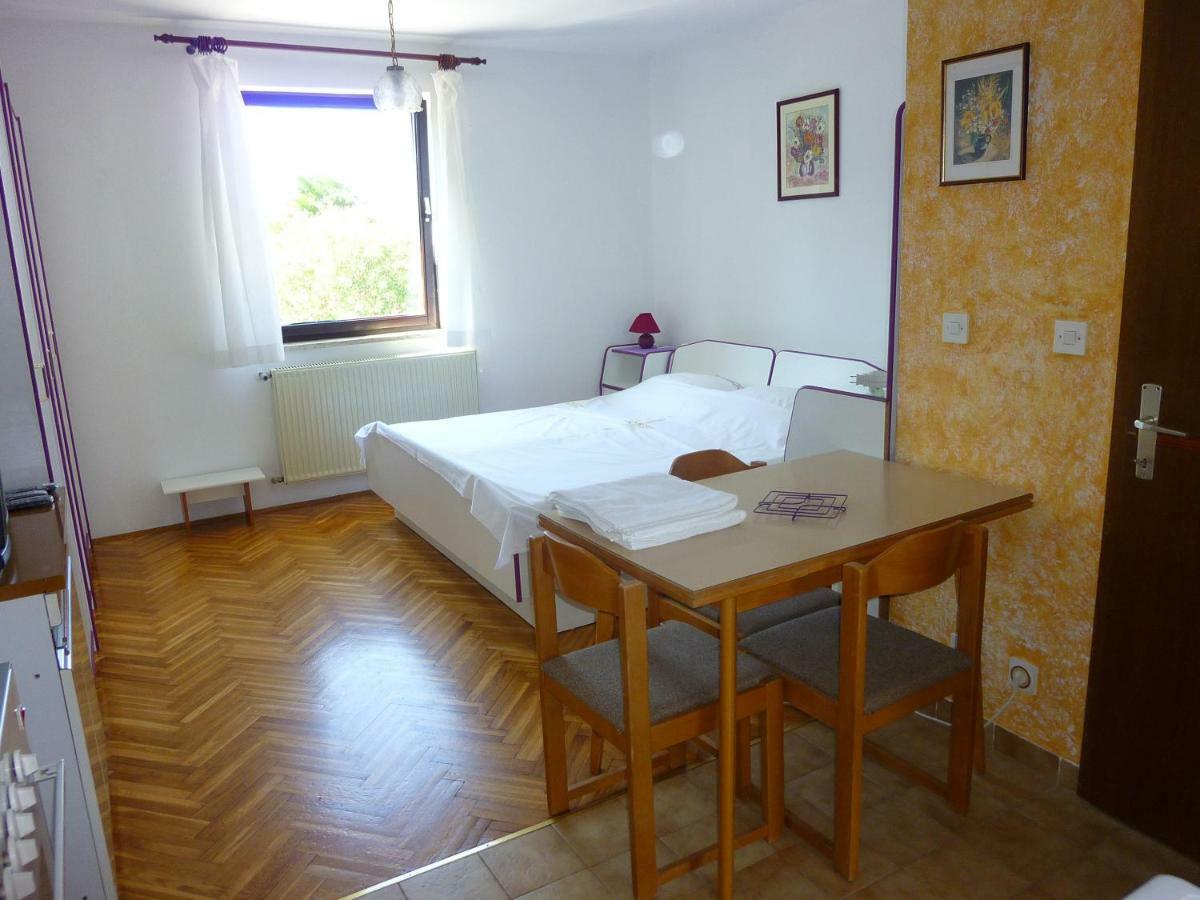 Studio Apartment Ozi Rovinj Exterior foto
